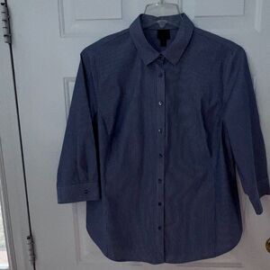 Worthington Women Blue pinstripe Button front ¾ length Sleeve Blouse